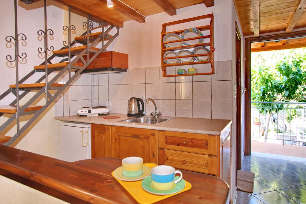 Alexandra Sofia Apartment Stafylos Ngoại thất bức ảnh